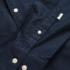 141042-855_OxfordShirt_navy_closeup