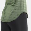 1905837-626000_-Breakaway-SS-Tee-Two-W_closeup4
