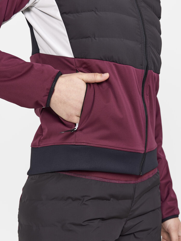 1907846-492999_ADV-Pursuit-Thermal-Jacket-W_Closeup3