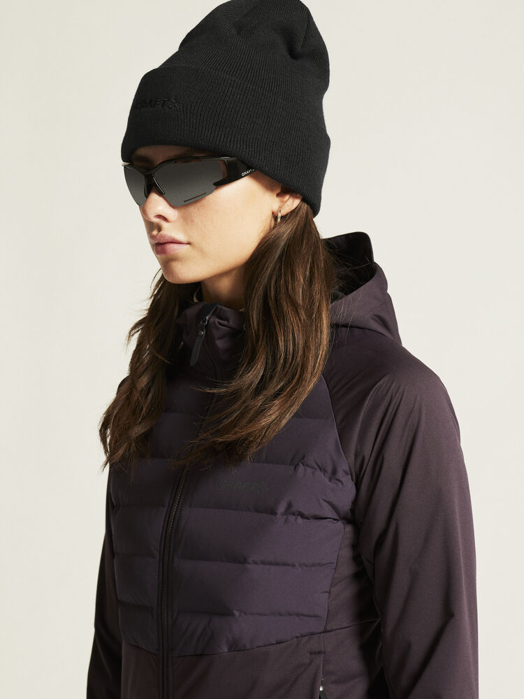 1907846-499999_ADV-Pursuit-Thermal-Jacket-W_closeup5