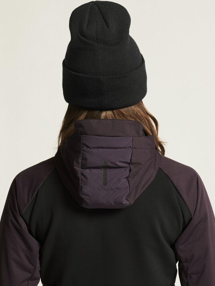 1907846-499999_ADV-Pursuit-Thermal-Jacket-W_closeup7