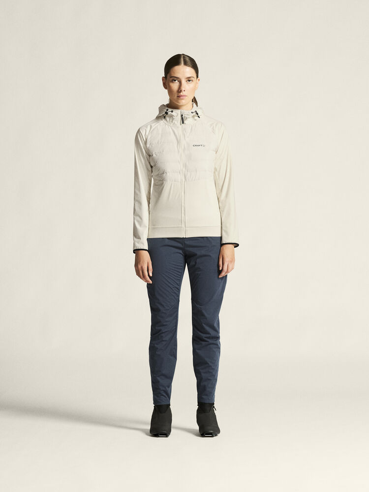 1907846-905000_ADV-Pursuit-Thermal-Jacket-W_closeup1