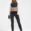 1907846-999224_ADV-Pursuit-Thermal-Jacket-W_Closeup6