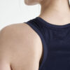 1908235-390900_Pro-Control-Impact-Singlet-W_Closeup5