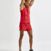 1908755-430000_ADV-Essence-Singlet_Closeup5