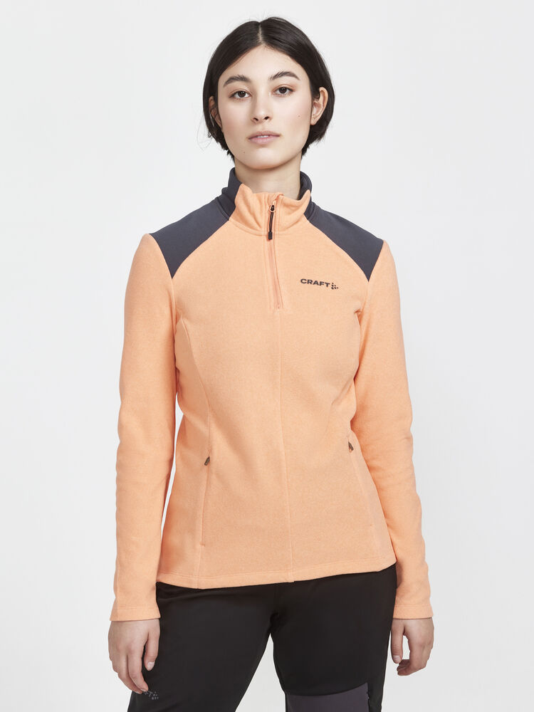 1909503-716995_CORE-Edge-Thermal-midlayer-W_Closeup1