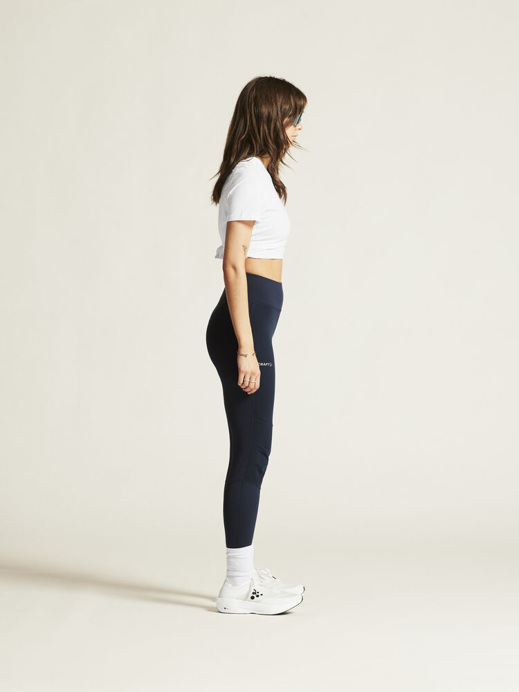 1909631-396000_ADV-Essence-Wind-Tights-W_closeup2