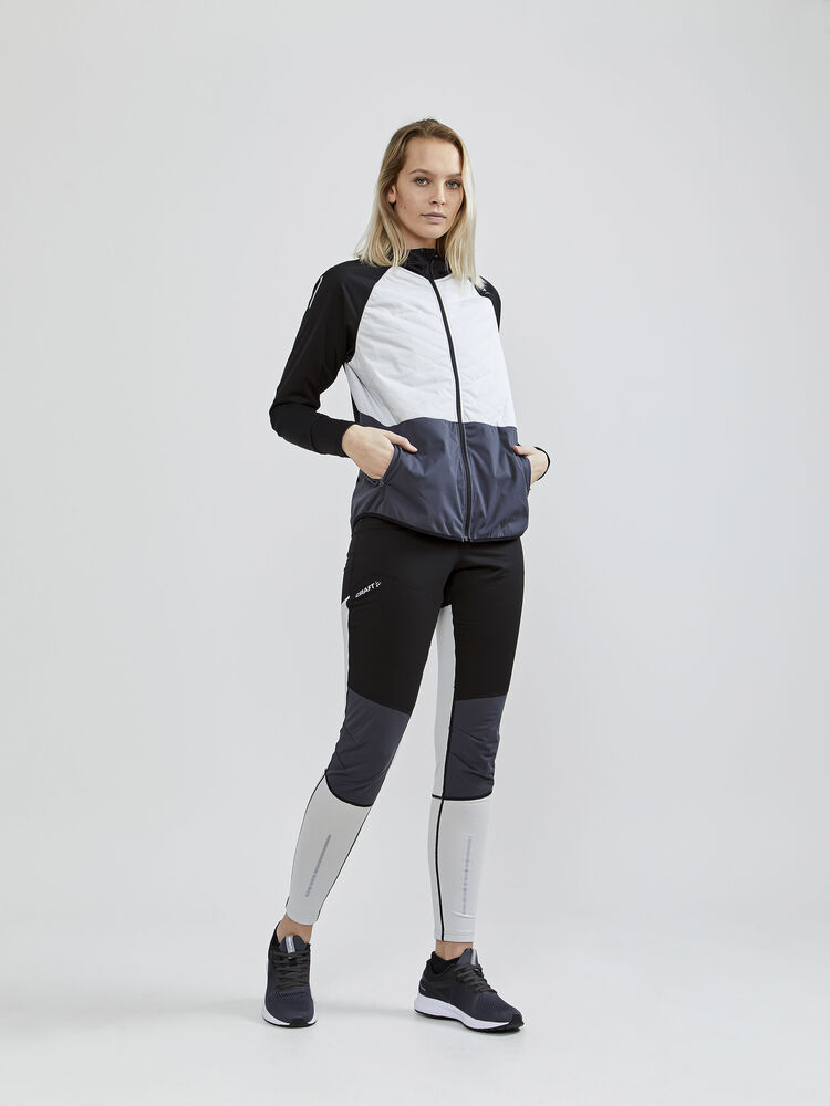 1909631-999914_ADV-Essence-Wind-Tights_Closeup6