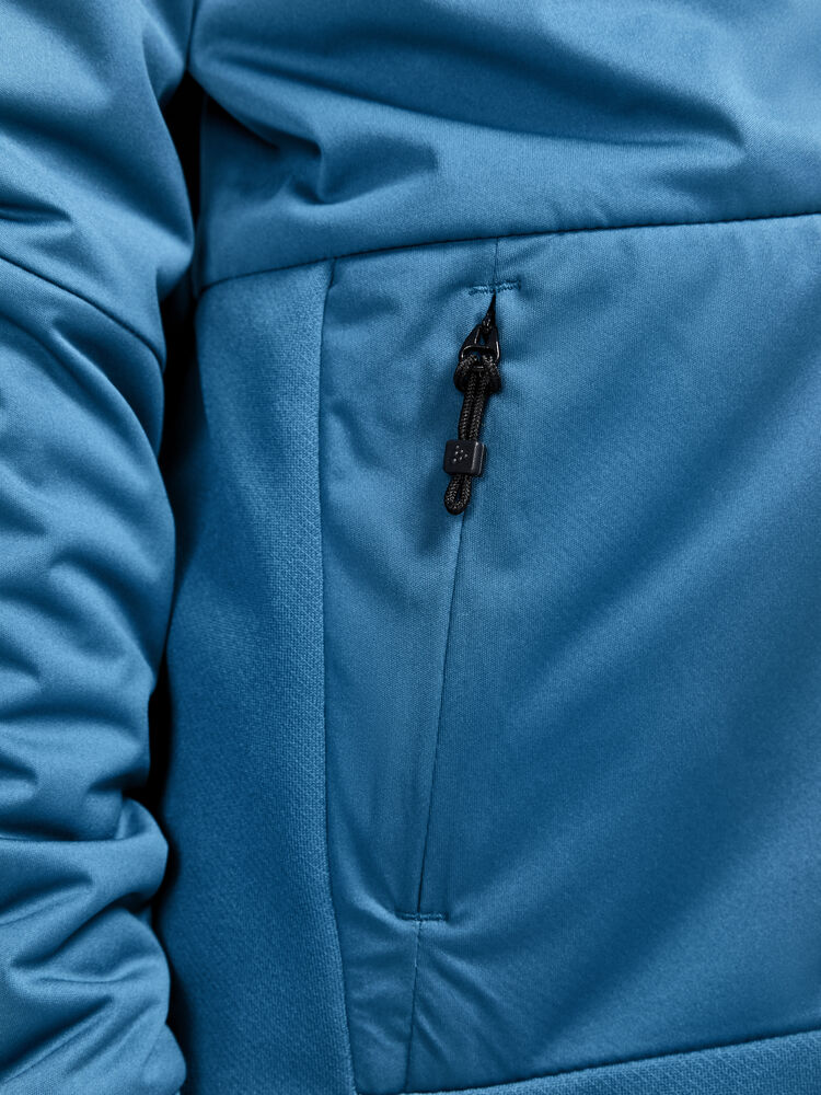 1909807-676000_CORE-Warm-XC-Jacket-Jr_Closeup3