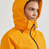 1909859_560000_CORE-2L-insulation-jkt_C3
