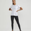1909984-900000_ADV-Essence-SS-Tee_Closeup6