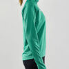 1910152-651000_Evolve-Halfzip-W_Closeup2