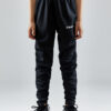 1910168-999000_Evolve-Slim-Pants-JR_Closeup1