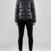 1910391-985000_CORE-Explore-Isolate-Jacket-W_Closeup6