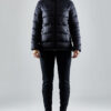1910391-999000_Core-Explore-Isolate-Jacket-W_Closeup4