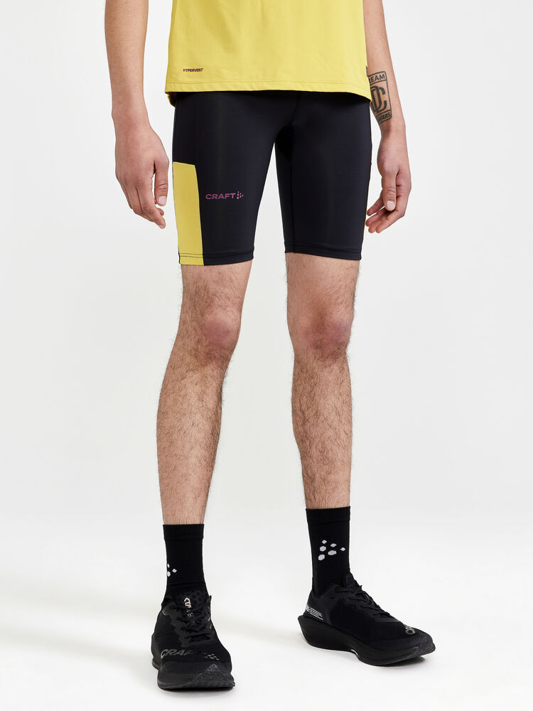 1910414-999542_PRO-Hypervent-Short-Tights-M_Closeup1