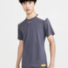 1910415-985914_PRO-Hypervent-SS-Tee-M_Closeup1