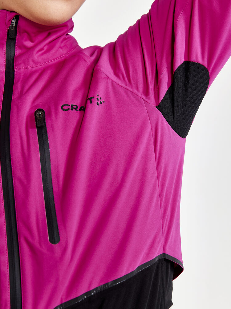 1910559-486999_Adv-Endur-Hydro-Jacket-W_Closeup4