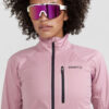 1910559-743992_Adv-Endur-Hydro-Jacket-W_Closeup3