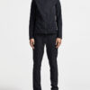 1910991-999000_CORE-Explore-Soft-Shell-Jacket-W_Closeup5