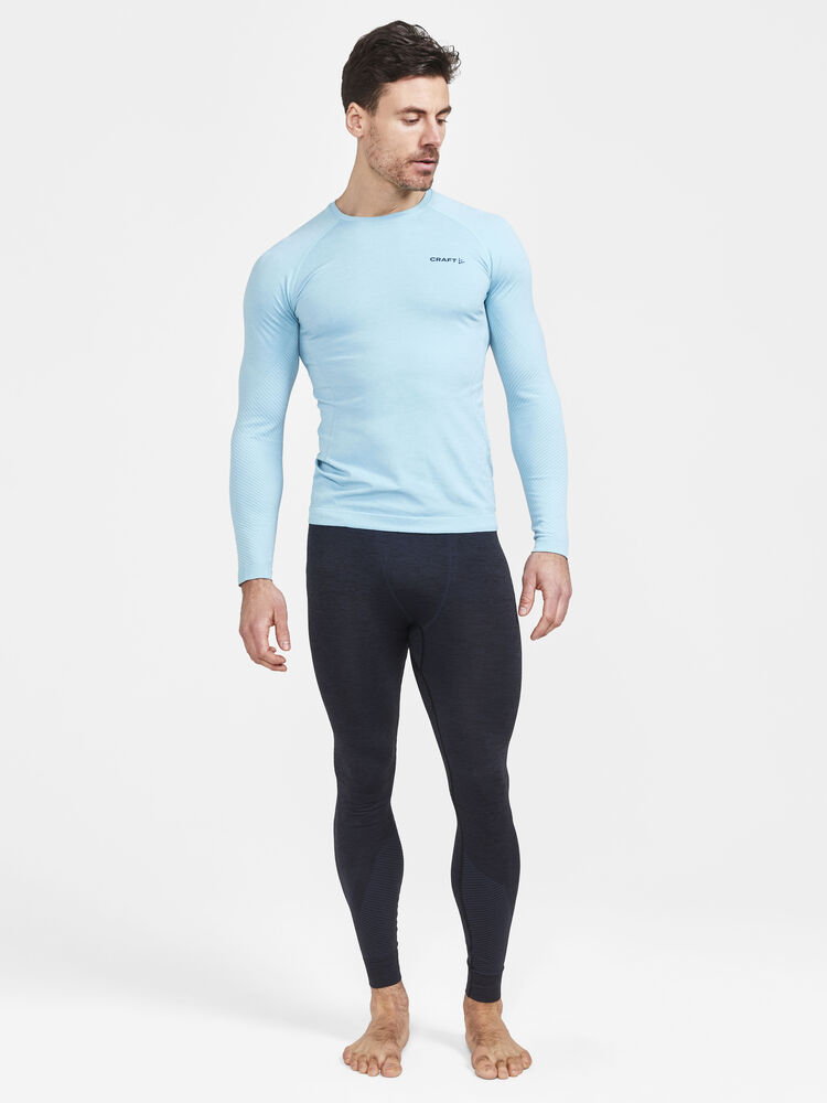 1911157-358000_CORE-Dry-Active-Comfort-LS-M_Closeup5