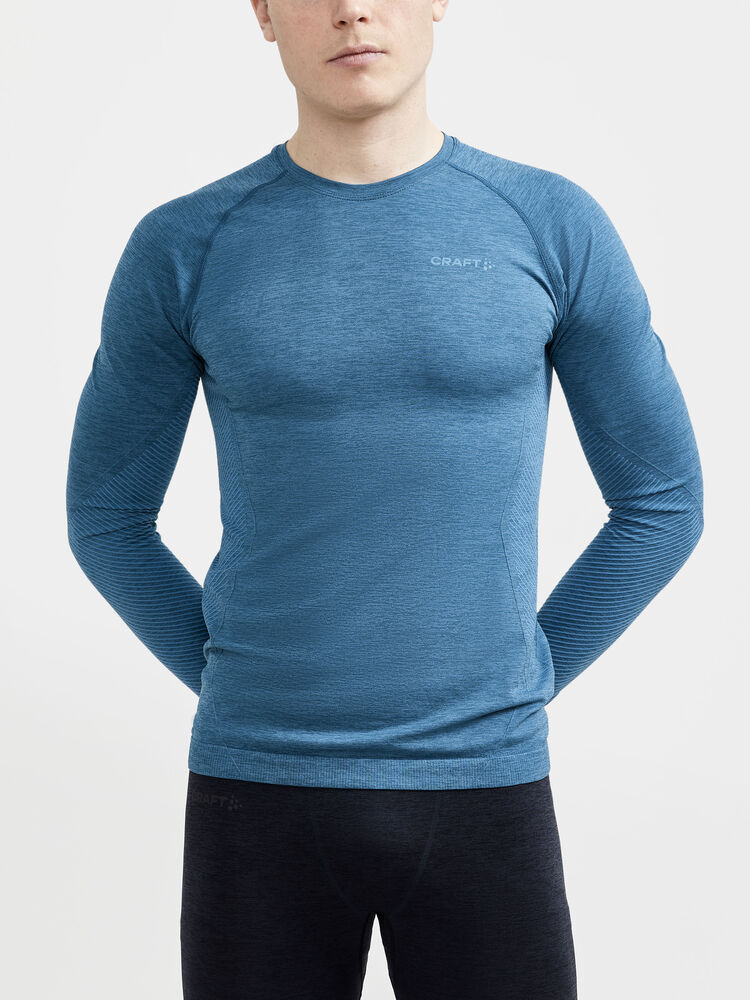 1911157-676000_CORE-Dry-Active-Comfort-LS-M_Closeup1