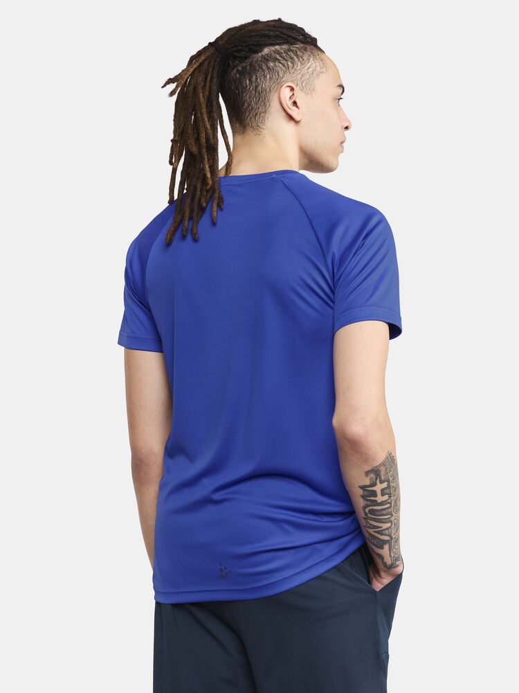 1911786-359000_Core-Essence-Logo-Tee-M_Closeup2