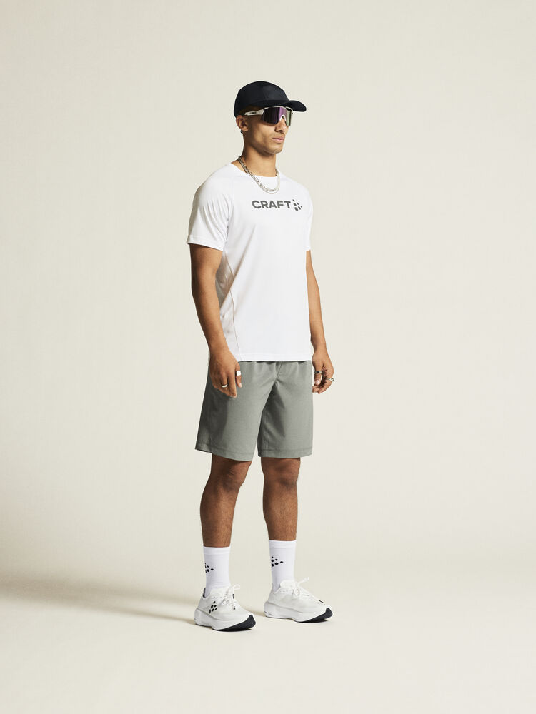 1911786-900985_Core-Essence-Logo-Tee-M_closeup2