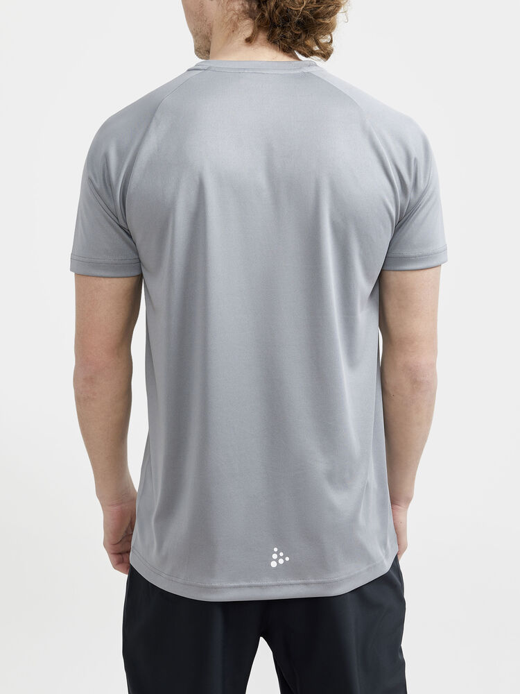1911786-935000_CORE-Unify-Logo-Tee-M_Closeup2