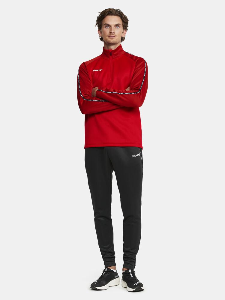 1912731-430476_Squad-2.0-Half-Zip-M_Closeup5