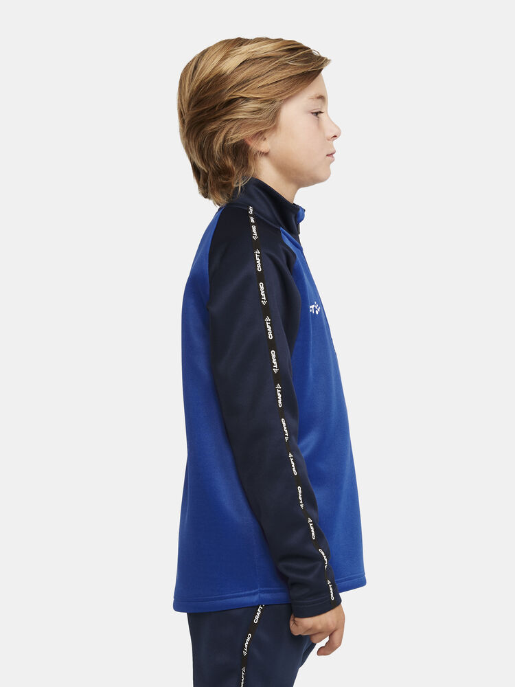1912733-346390_Squad-2.0-Half-Zip-Jr_Closeup2