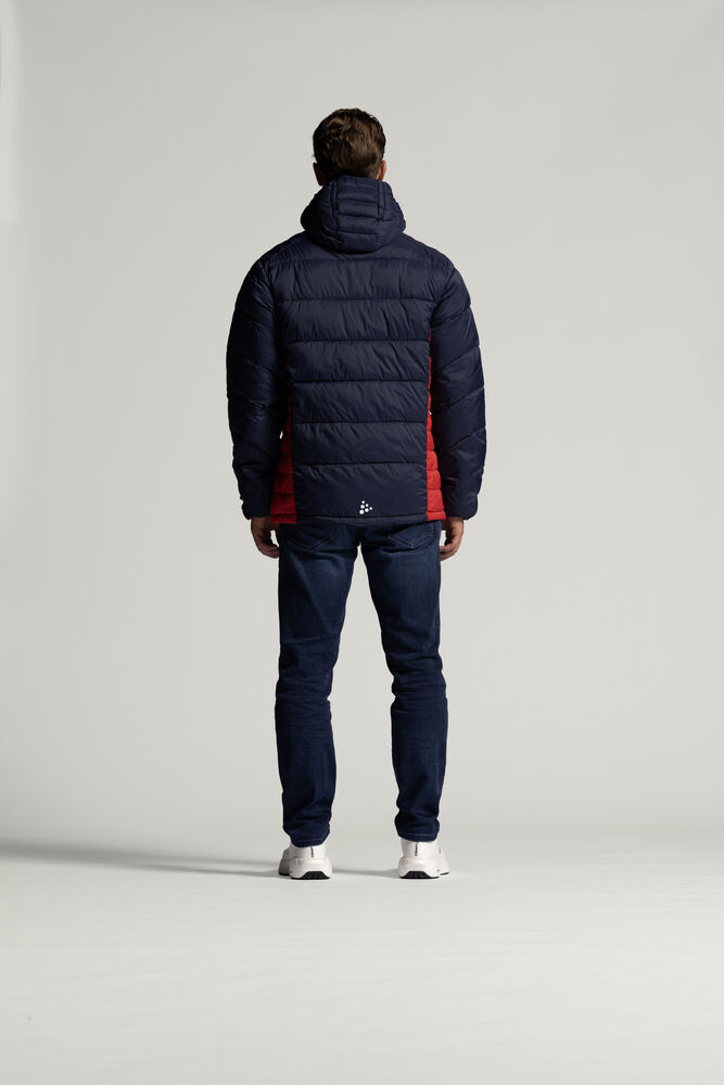 1913299-396430_NOR-Core-Explore-Isolate-Jacket-M_Closeup3