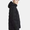 1913724-999000_Evolve-Down-Jacket-M_Closeup2