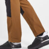 1913803-685100_PRO-Explore-Hiking-Pant-W_Closeup5