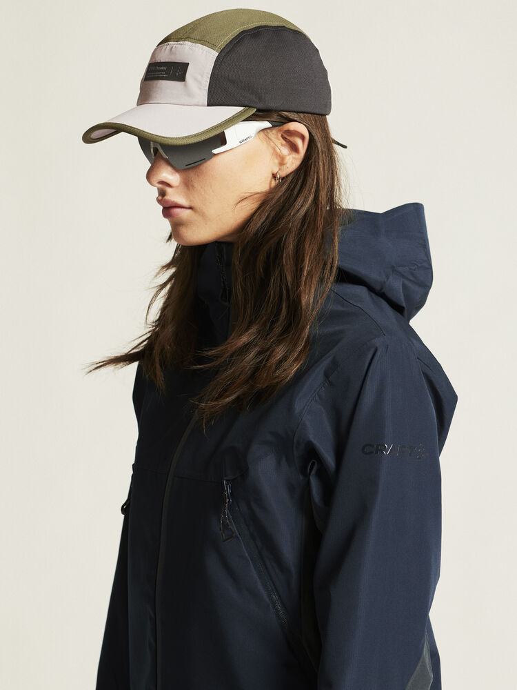 1913807-396000_Adv-Explore-Shell-Jacket-W_closeup5