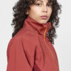 1913809-493000_CORE-Explore-Shell-Jacket-W_Closeup4