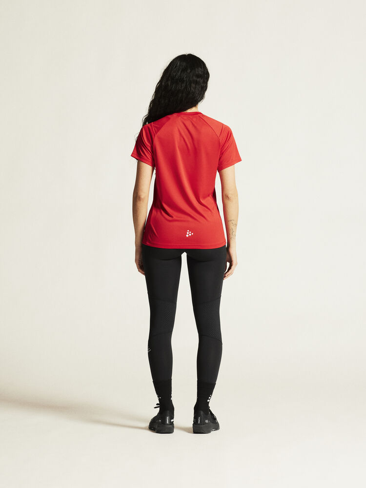 1914656-430000_Rush-2-SS-Tee-W_closeup4