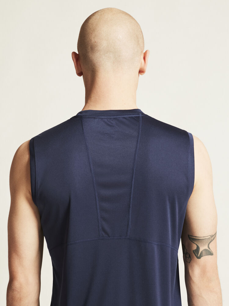1914661-390000_Rush-2-Singlet-M_closeup7