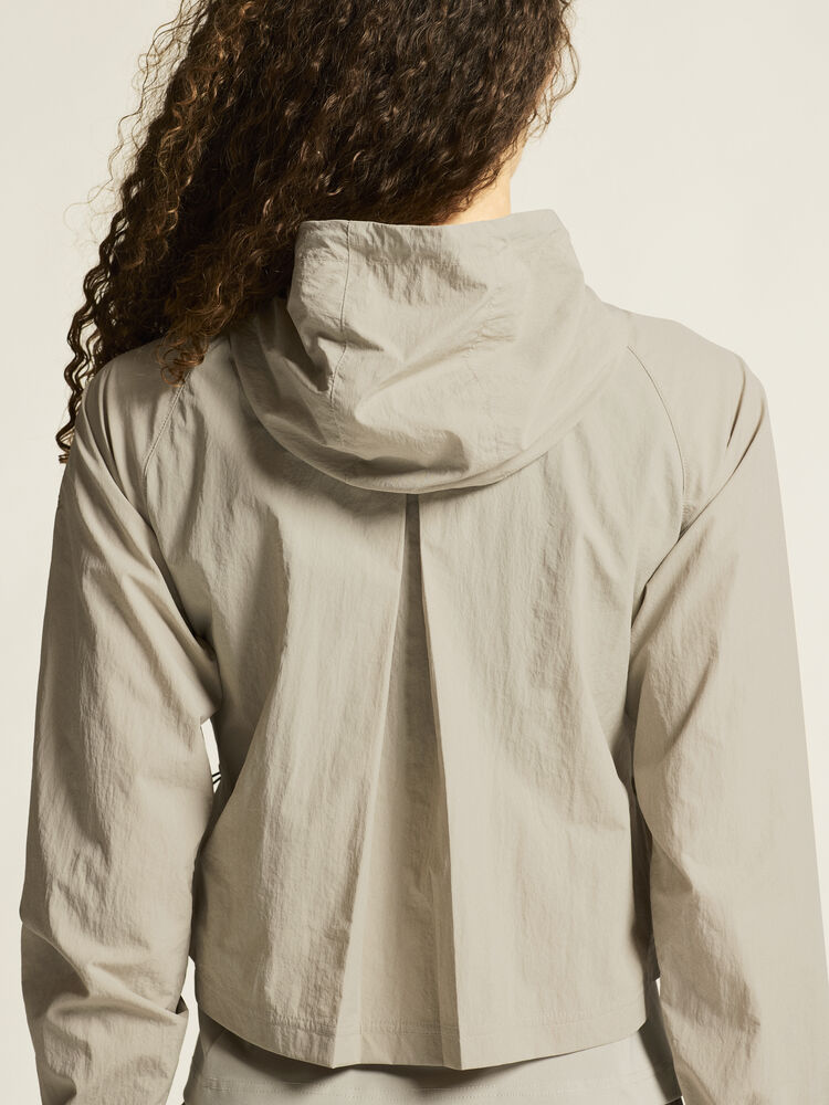 1914692-608000_ADV-Join-Windbreaker-W_closeup6