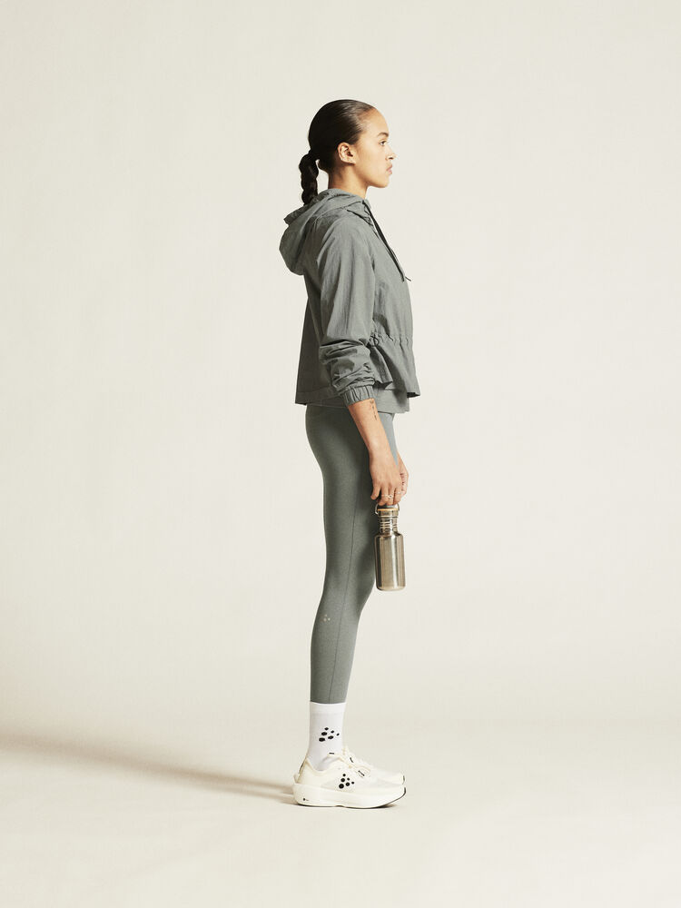1914692-647000_ADV-Join-Windbreaker-W_closeup2