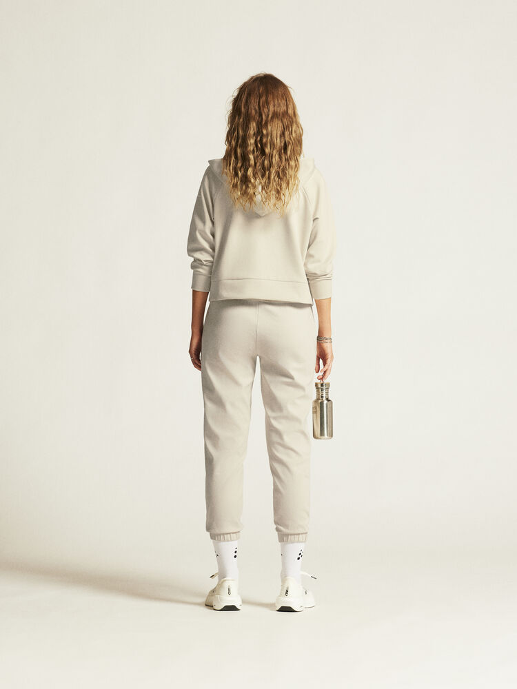 1914703-214000_ADV-Join-Sweat-pant-W_closeup3