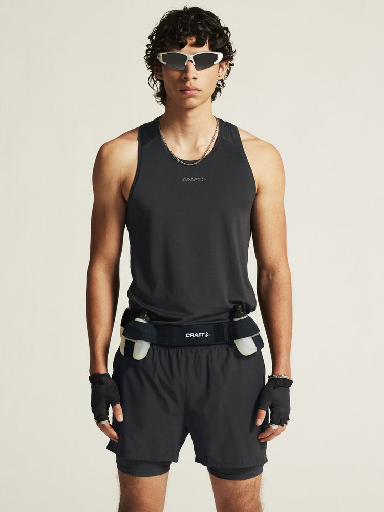 1914713-999000_ADV-Essence-Singlet-2-M_closeup4