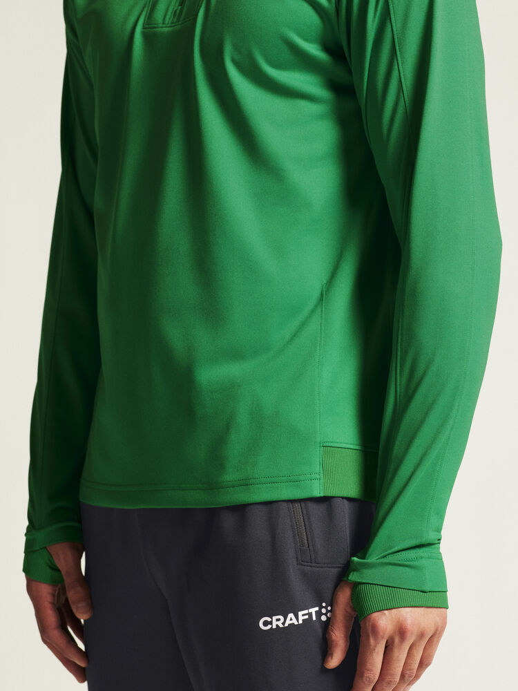 1914758-651000_Evolve-2-Half-zip-M_closeup7