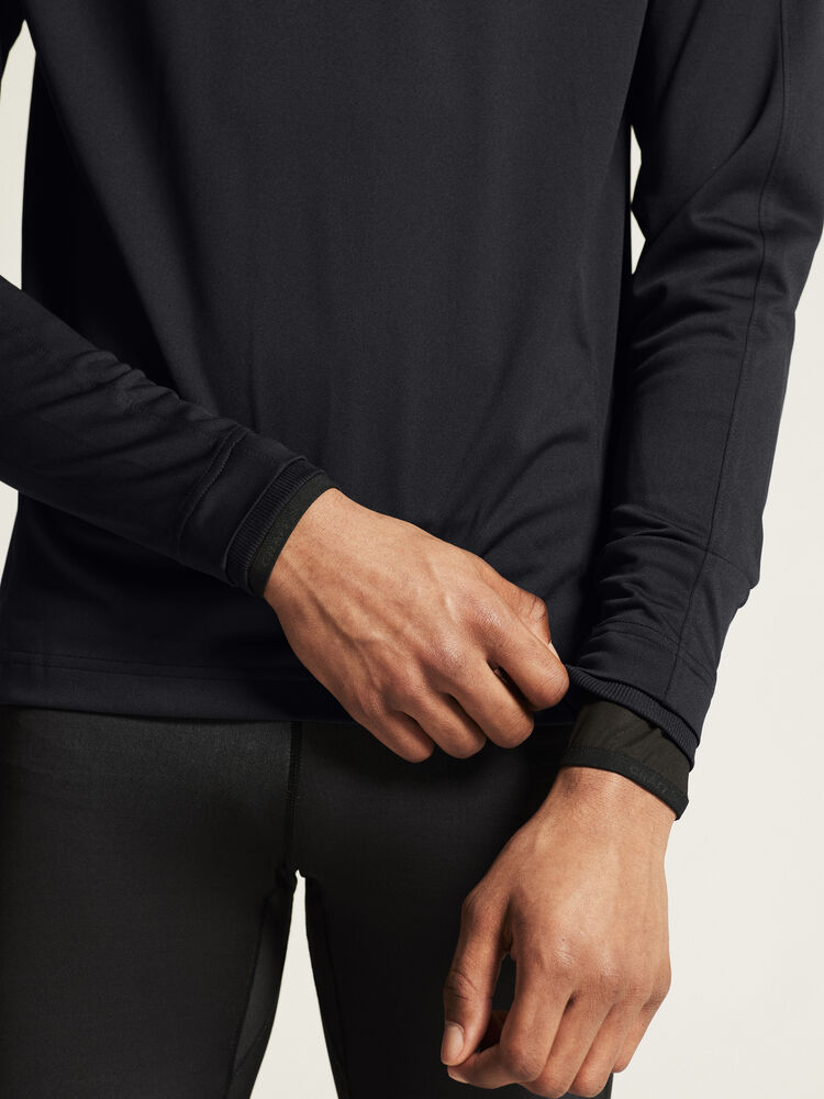 1914758-999000_Evolve-2-Half-Zip-Jacket-M_closeup6