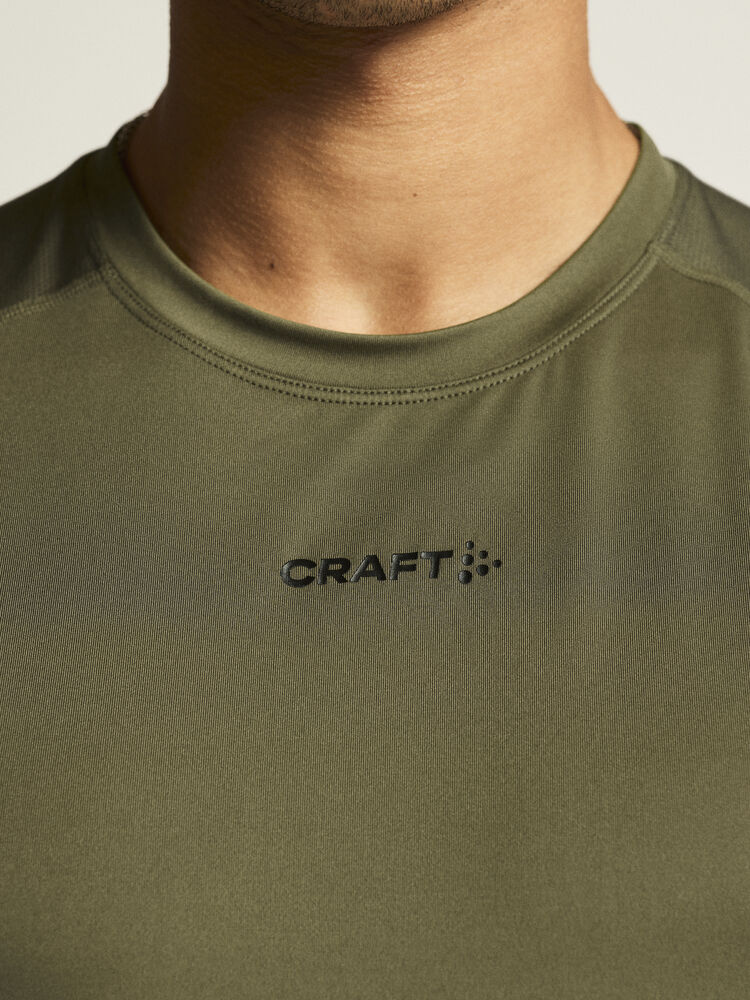 1914792-664000_ADV-Essence-SS-Tee-2-M_closeup5