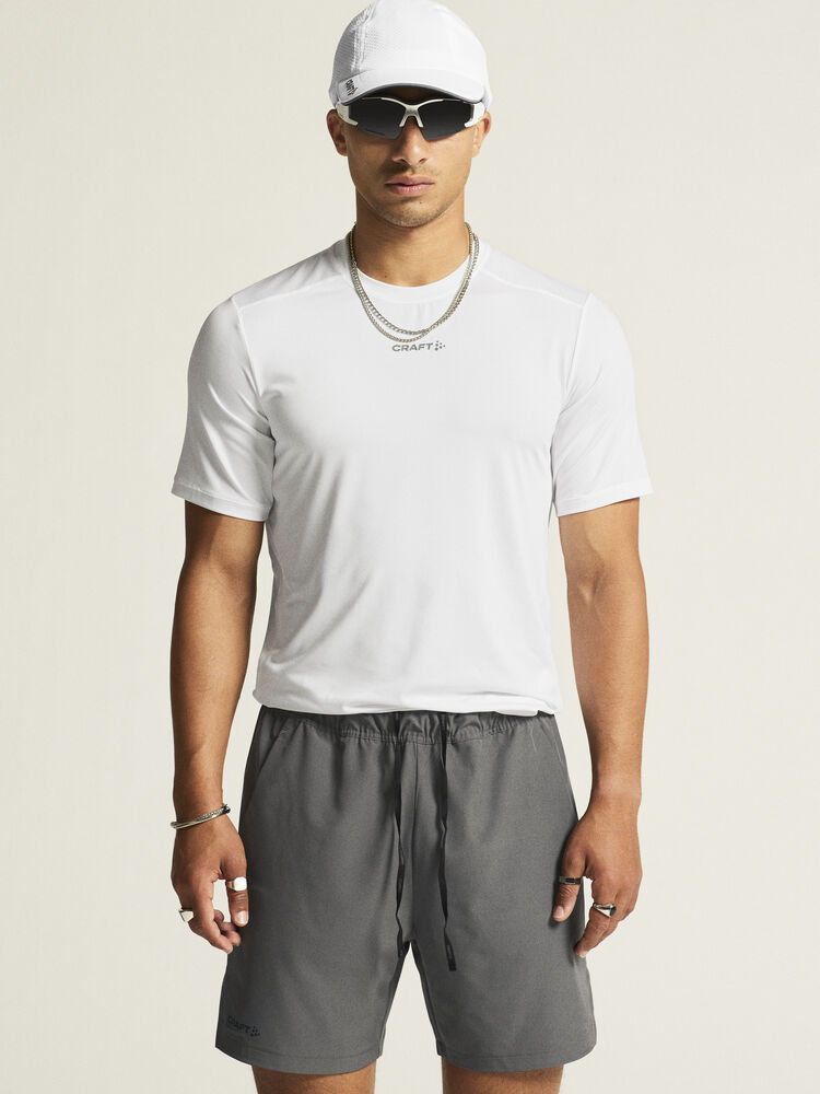 1914792-900000_ADV-Essence-SS-Tee-2-M_closeup5