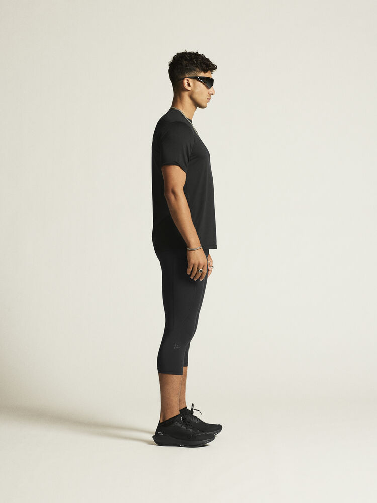 1914792-999000_ADV-Essence-SS-Tee-2-M_closeup2