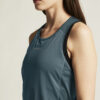 1914796-387000_ADV-Essence-Singlet-2-W_closeup5