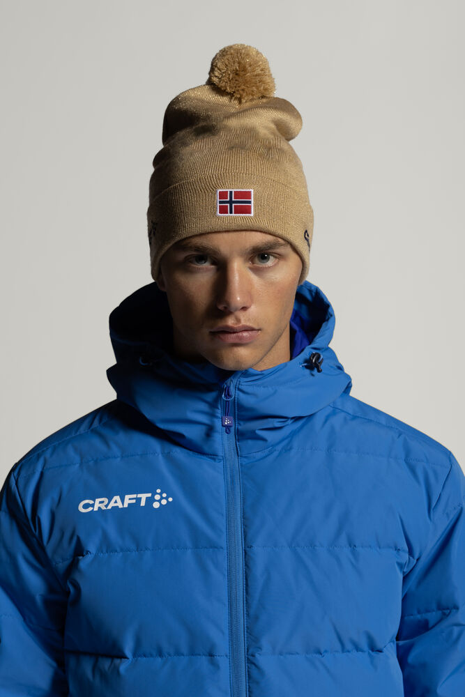 1914854-355000_NOR-Evolve-Down-Jacket-M_Closeup2