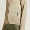 1915241-608000_ADV-Explore-Power-fleece-Hood-Jkt-W_closeup5